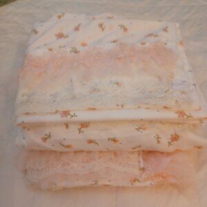 Twin Sheet Set Flower Buds Lace Pink
